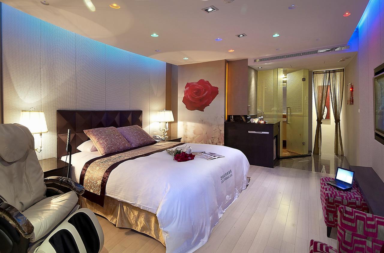 Zhi Baishan Motel Zhunan Esterno foto