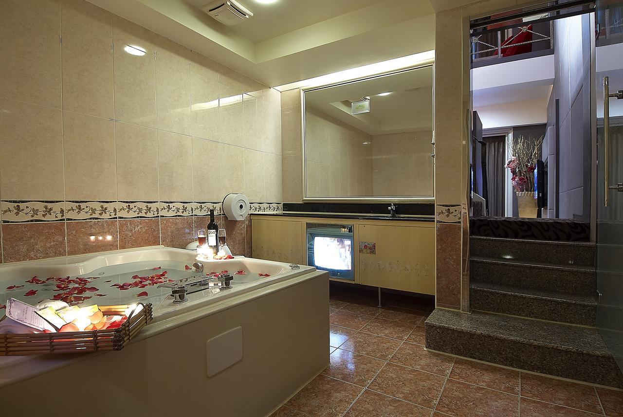 Zhi Baishan Motel Zhunan Esterno foto