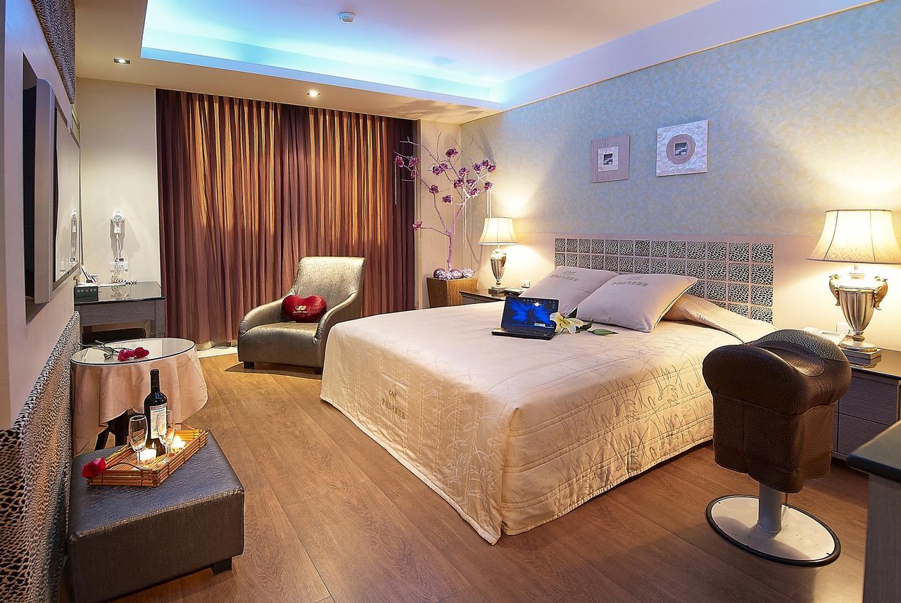 Zhi Baishan Motel Zhunan Esterno foto