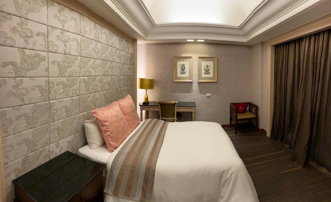 Zhi Baishan Motel Zhunan Esterno foto